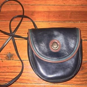 Vintage Leather Black Crossbody bag